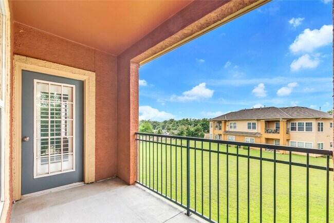 Building Photo - 2900 S Lakeline Blvd