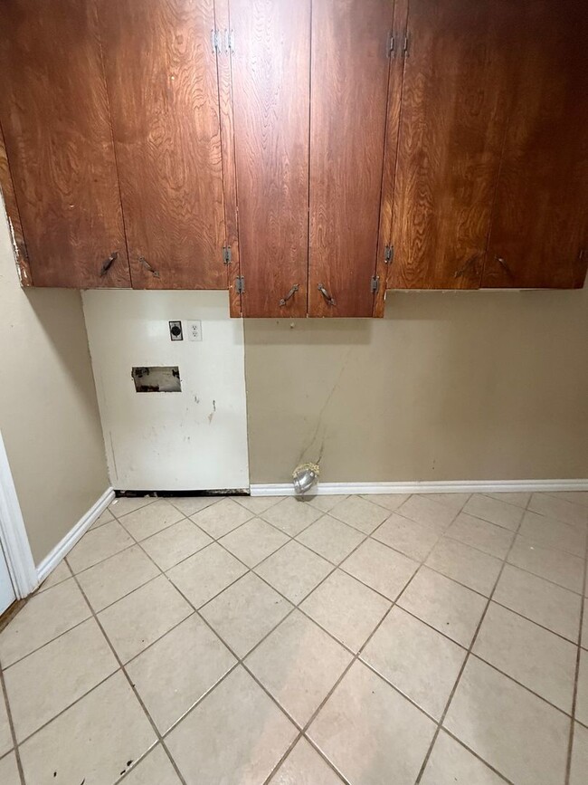 Building Photo - Charming Home in Norman