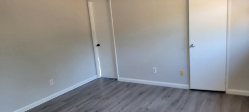 Building Photo - 2360 Euclid Ave