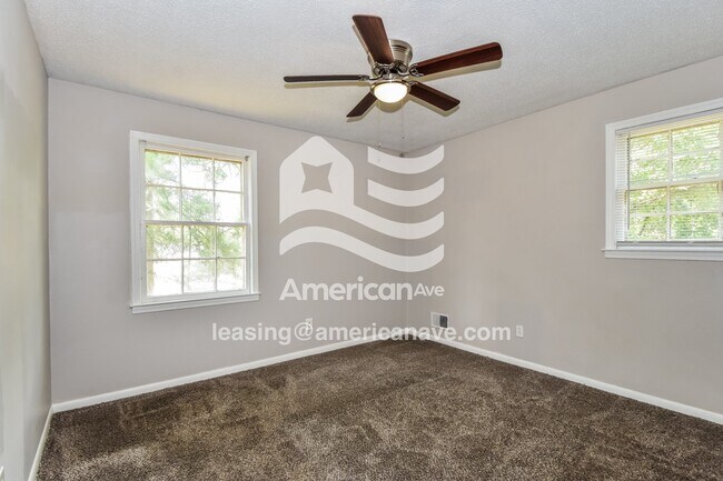 Building Photo - 520 Greensprings Dr