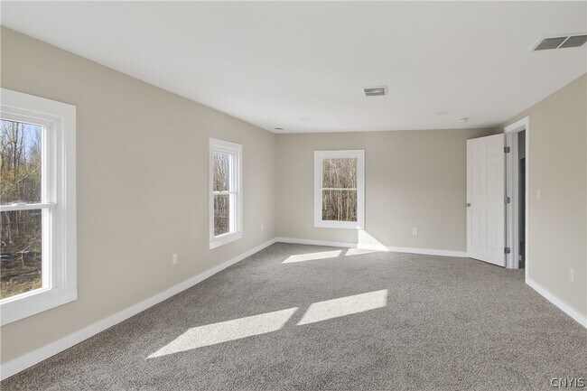 Building Photo - 6637 Dix Rd