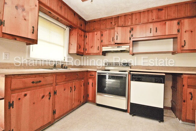 Building Photo - 414 Henry Ave