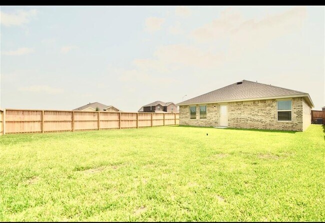 Building Photo - 702 Pleasant Pt Dr