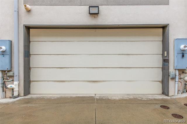 Building Photo - 2122 Clay St