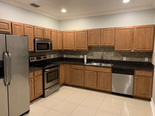 Building Photo - 3129 Santorini Ct