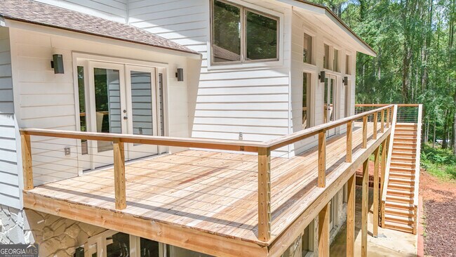 Building Photo - 212 Southland Dr