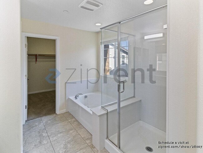 Building Photo - 181 Bonner Dr