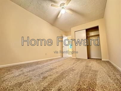 Building Photo - 1359 Dix Dr
