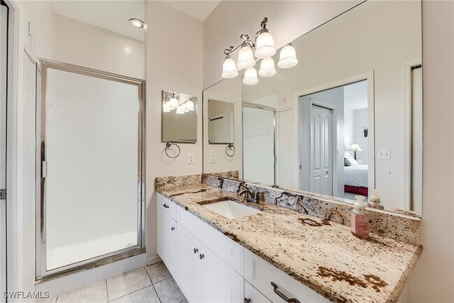 Building Photo - 8680 Cedar Hammock Cir