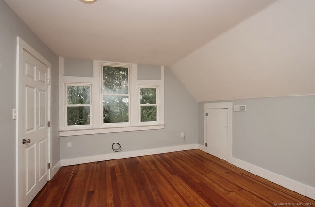 Building Photo - 141 Duck Hole Rd