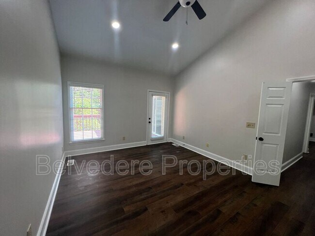 Building Photo - 6409 Spyglass Dr