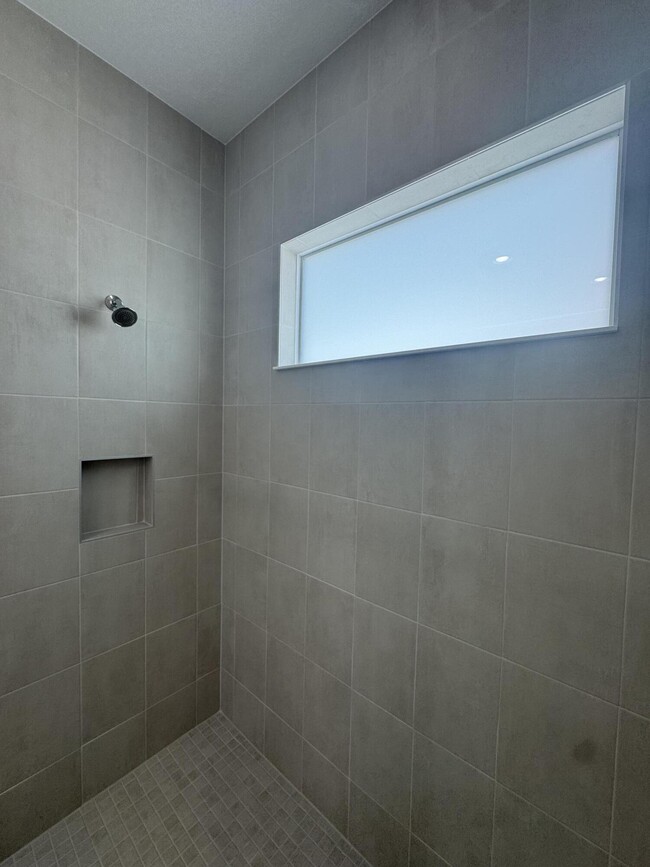 Building Photo - 14177 Gray Bark Bnd