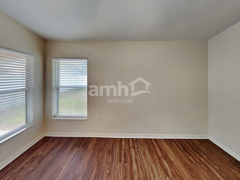 Building Photo - 33437 Irongate Dr