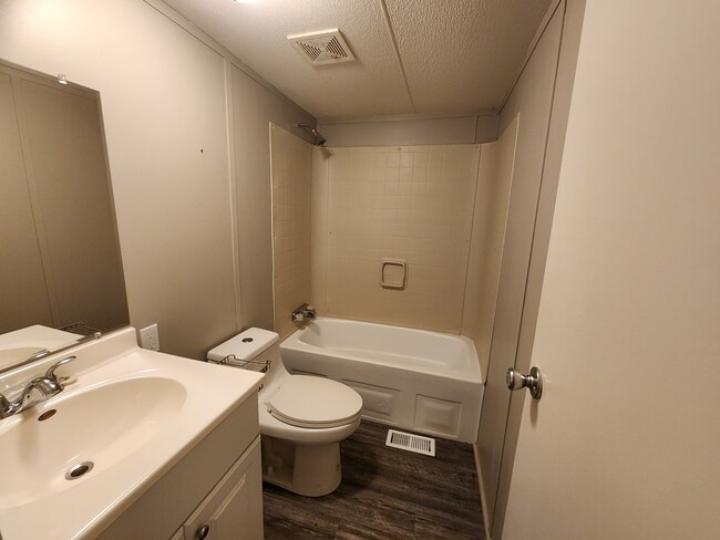 Building Photo - 20223 Perrilloux Rd