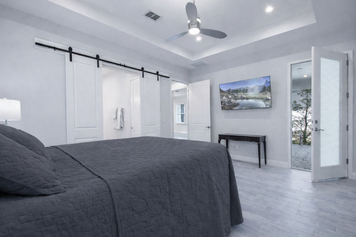 Building Photo - 6670 Bridgman St