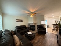 Building Photo - 3506 Cove View Blvd