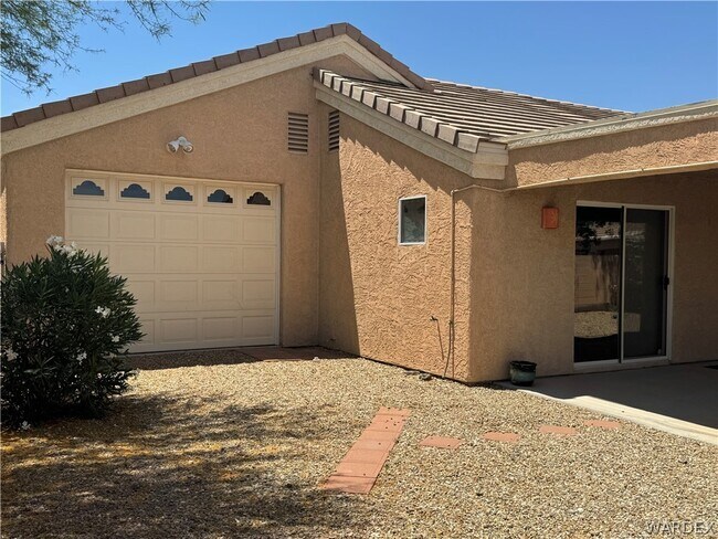 Building Photo - 1253 Lause Rd