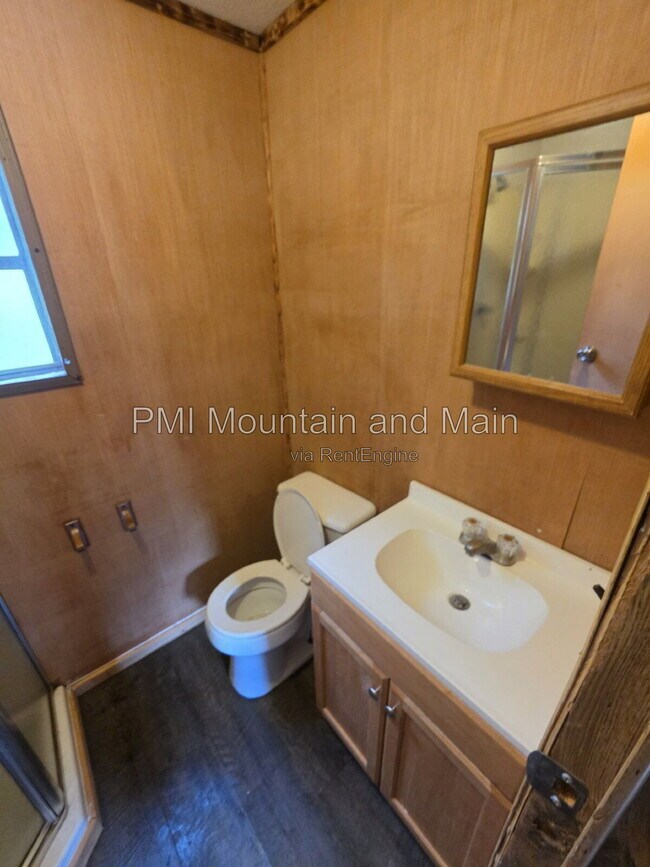 Building Photo - 5 Misty Mountain Way