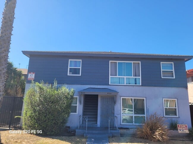 Building Photo - 4159 Somerset Dr