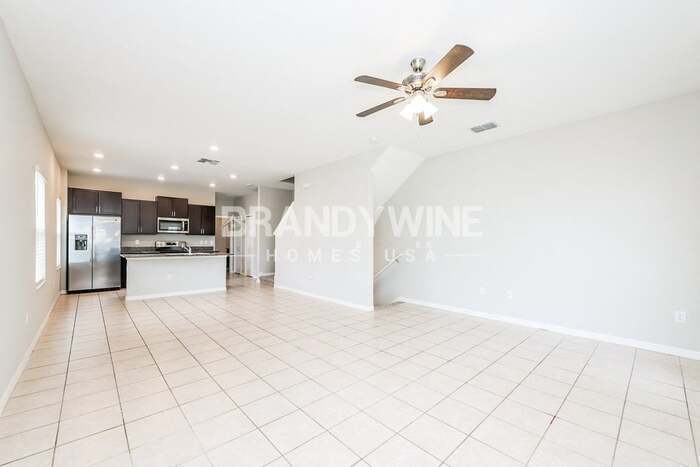 Building Photo - 5603 Mercado Dr