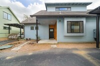 Building Photo - 3505 Villa Ct