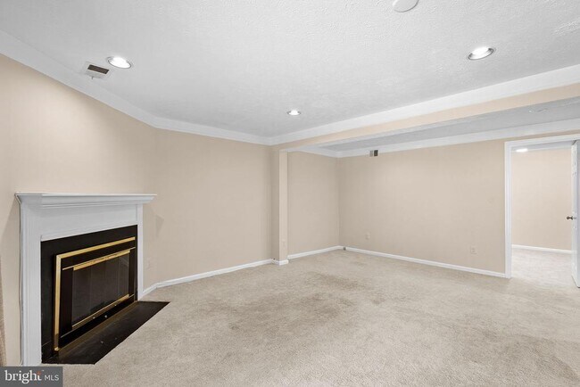 Building Photo - 12541 Alder Woods Dr