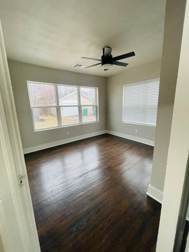 Master bedroom - 2538 NW 21st St