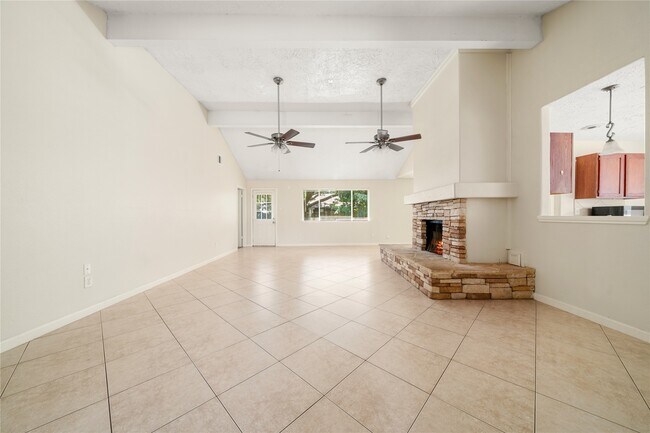 Building Photo - 2603 Hollymist Dr