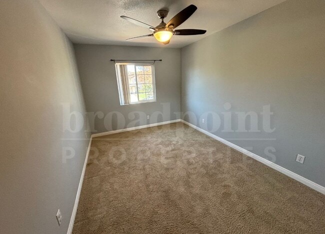 Building Photo - 848 Pohl Pl