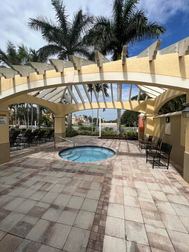 Building Photo - 11016 Legacy Dr