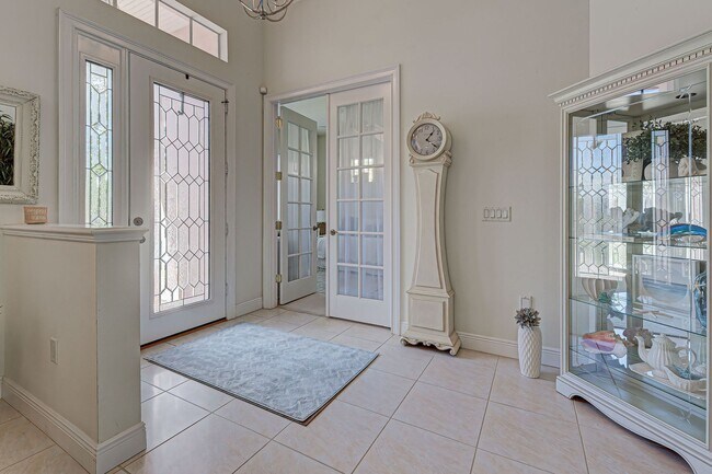 Building Photo - 3br/2ba Pool Home in Venetia