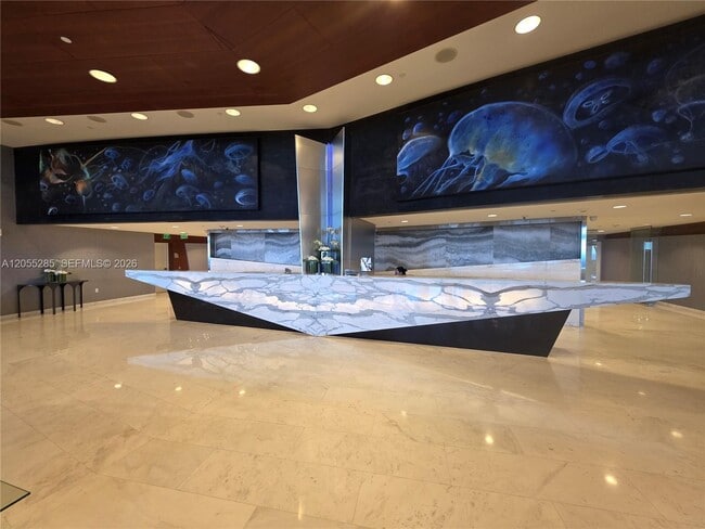 Building Photo - 17121 Collins Ave