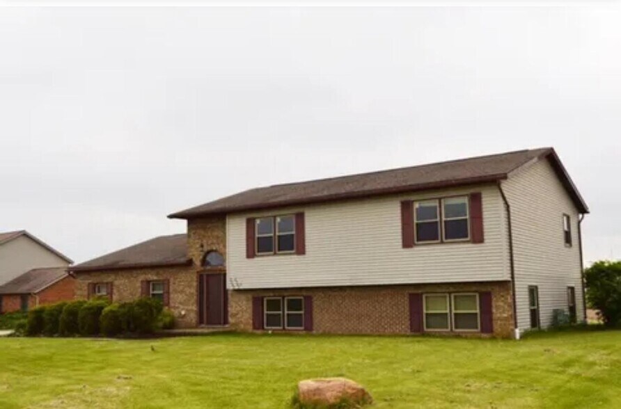 Building Photo - 2347 Ferguson Rd