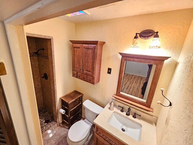 Primary Bedroom Restroom - 10912 Woodland Ave NE