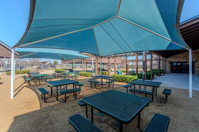 Building Photo - 3014 Rosemount Ln