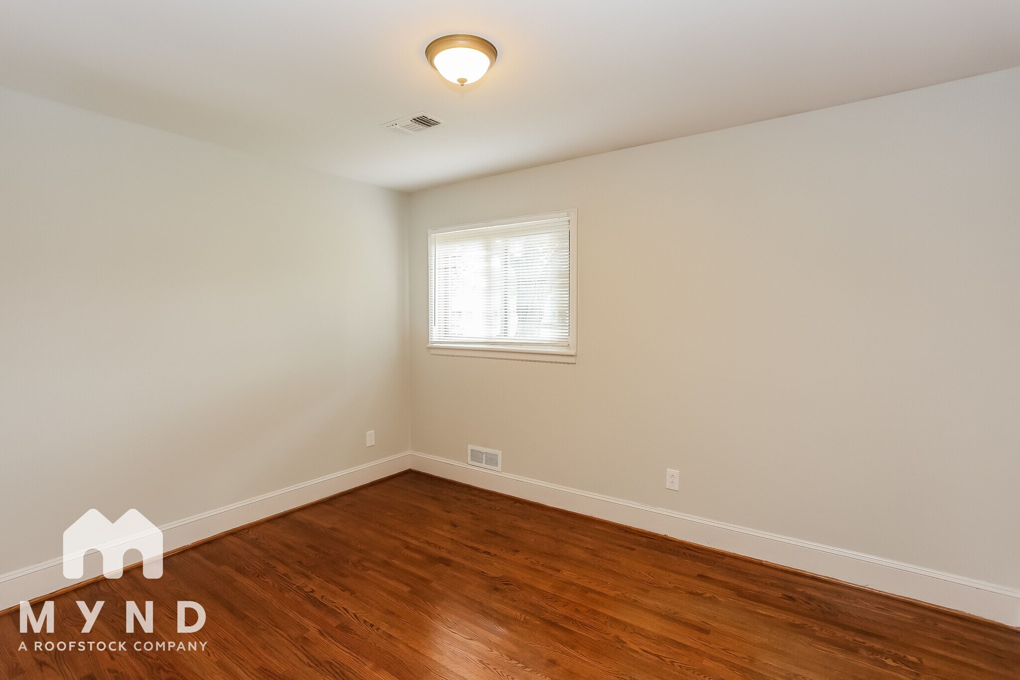 Building Photo - 1201 Manchester Ln