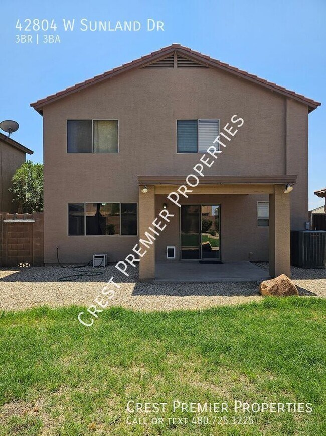 Building Photo - 42804 W Sunland Dr