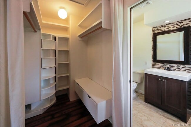 Building Photo - A?eloa, Kapolei - Single Family Home on the Golf Course