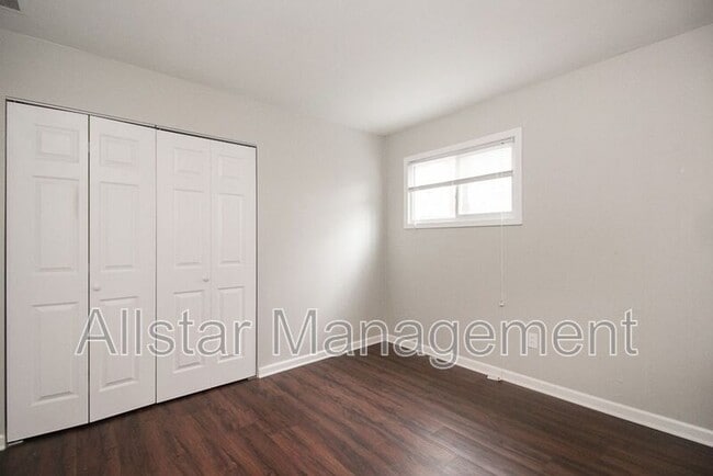 Building Photo - 6393 Springwood Rd