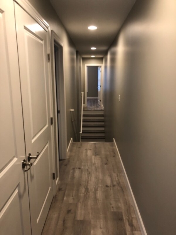 Building Photo - 628 Davis St