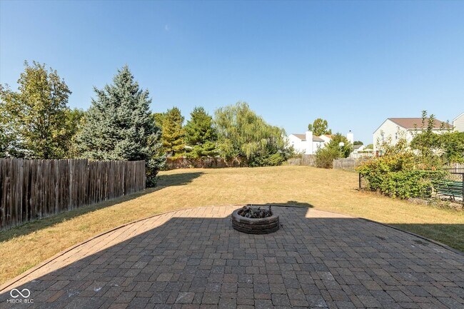 Building Photo - 2808 Dawnlake Dr