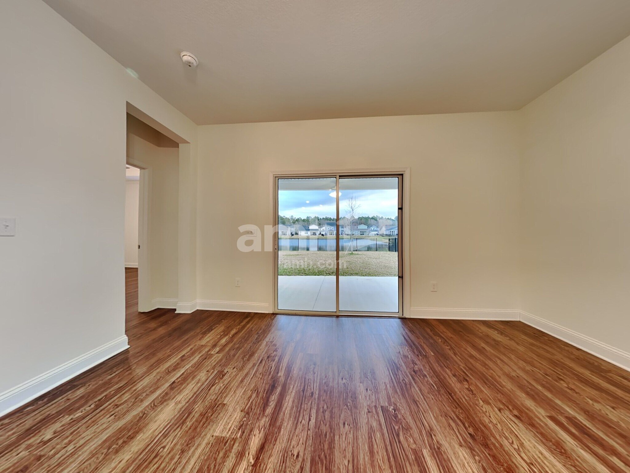 Building Photo - 118 Banyan Frst Dr