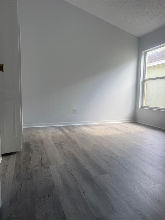 Building Photo - 12605 Midpointe Dr