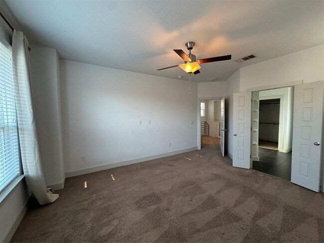 Building Photo - 1413 Casa Dr