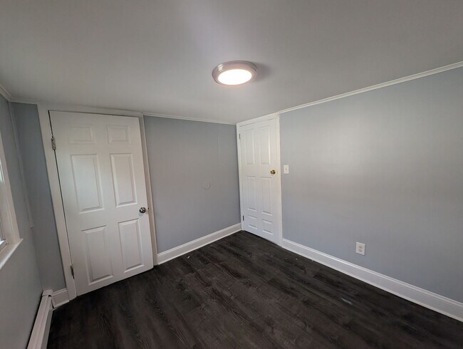 Building Photo - 234 Fisher Ave