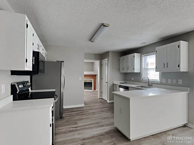 Building Photo - 146 Pinewinds Dr