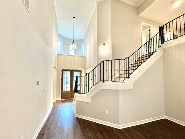 Building Photo - ShenandoahLn6668