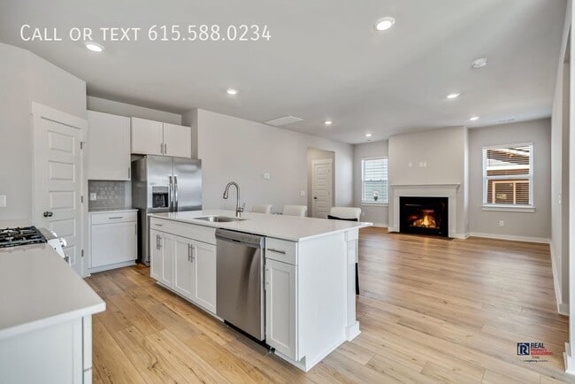 Building Photo - 156 Harvest Point Blvd