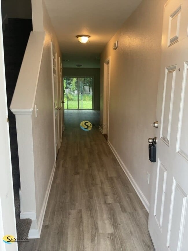 Building Photo - 8337 Homeport Ct