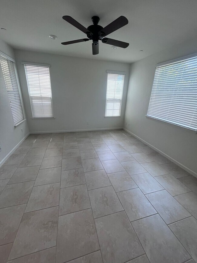 Building Photo - BEAUTIFUL HOME IN WESTPARK!!